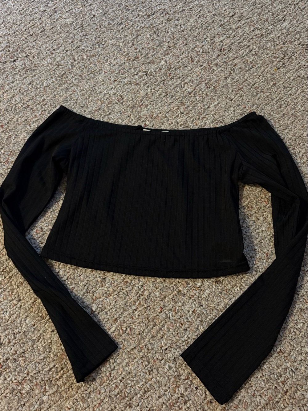 ROMWE Black Off-Shoulder Ribbed Long Sleeve Crop Top